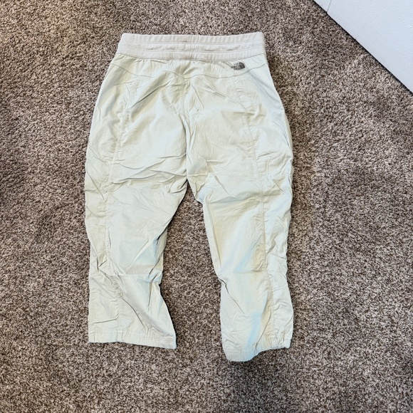 The North Face Women's Capris - Light Cream - Picture 5 of 6